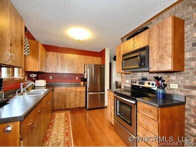 Stainless appliances, bright