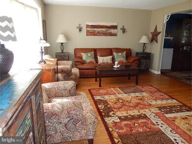 1811 Eugene Ct, Wilmington, DE 19810 - photo 2