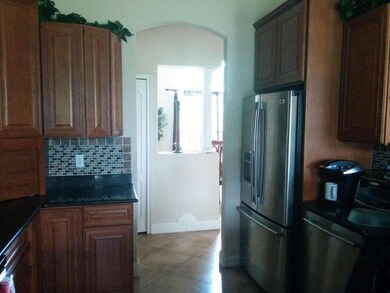 Kitchen2
