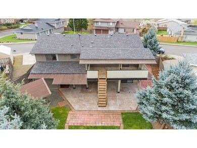 18869 SW Butternut St, Beaverton, OR 97007 - photo 3