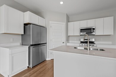 115 Cressmoor Blvd, Hobart, IN 46342 - photo 6