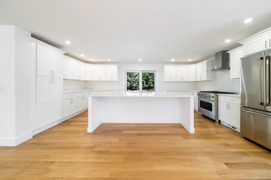 71 Netock Ave, Oak Bluffs, MA 02557 - photo 5