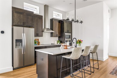 13325 Bee St unit 302, Farmers Branch, TX 75234 - photo 6