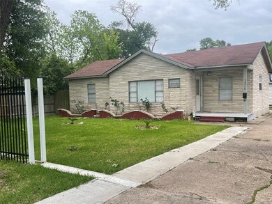 13514 Louisville St, Houston, TX 77015 - photo 4