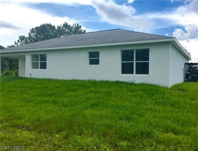 1250 Belgrave St, Fort Myers, FL 33913 - photo 2