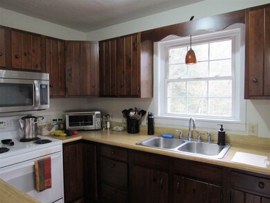 119 Farr Dr, Castleton, VT 05735 - photo 4