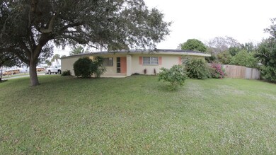 1010 Tennessee Ave, Fort Pierce, FL 34950 - photo 5