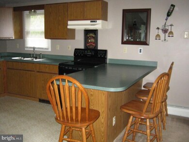 59 Ryan Ave, Tamaqua, PA 18252 - photo 3