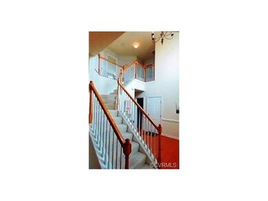 GRAND FRONT STAIRCASE