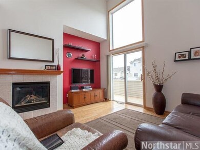 1016 108th Ave NW unit 108, Coon Rapids, MN 55433 - photo 2