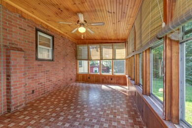 44 Thayer Cir, Randolph, MA 02368 - photo 4