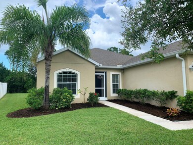 148 Briarcliff Cir, Sebastian, FL 32958 - photo 3