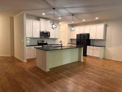 5635 Parkview Ln, Flowery Branch, GA 30542 - photo 7