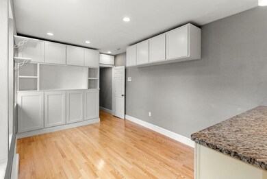 8 Battery St unit 12, Boston, MA 02109 - photo 6