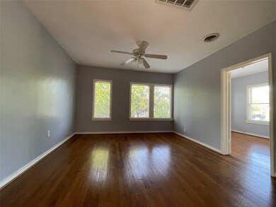 1807 Sul Ross St, Houston, TX 77098 - photo 5