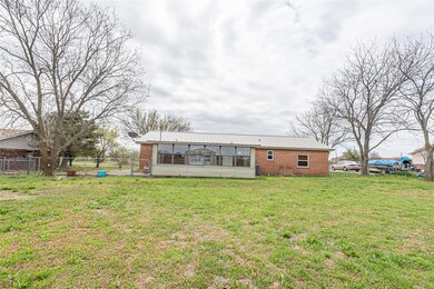 111 Paige St, Weatherford, TX 76088 - photo 6