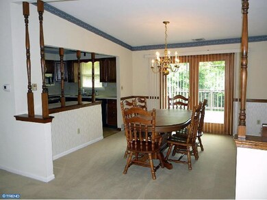 4525 Nile Dr, Whitehall, PA 18052 - photo 7