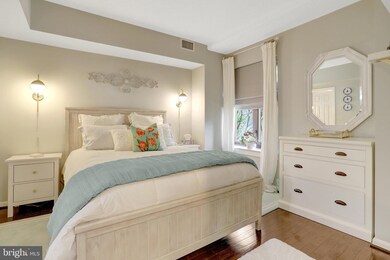 The Charleston unit 105, Arlington, VA 22201 - photo 5