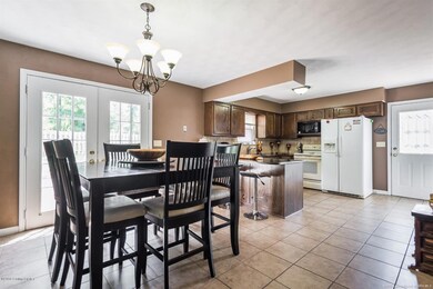 3722 Flemar Dr, Floyds Knobs, IN 47119 - photo 5