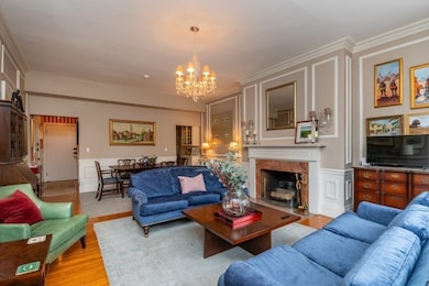 164 Beacon St unit 2, Boston, MA 02116 - photo 3