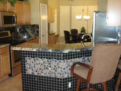 ENLARGED BREAKFAST BAR W CUSTOM FEAURES