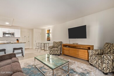 8649 E Royal Palm Rd unit 123, Scottsdale, AZ 85258 - photo 5