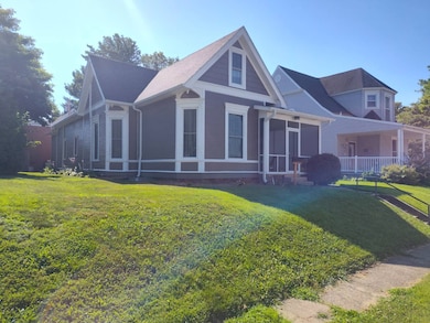 212 NE 9th St, Washington, IN 47501 - photo 2