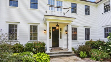 70 Angus Rd N, Greenwich, CT 06831 - photo 2