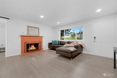 8918 44th Ave W, Mukilteo, WA 98275 - photo 2