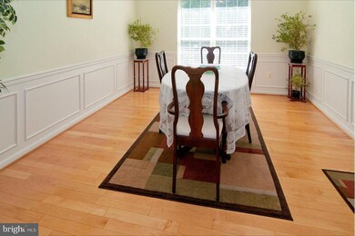 12904 Prairie Knoll Ct, Germantown, MD 20874 - photo 5