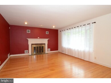 609 Marshall Dr, Broomall, PA 19008 - photo 4