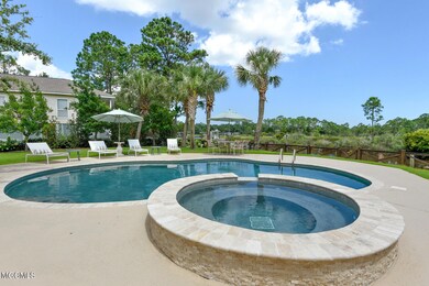 90 Elm Pool 3