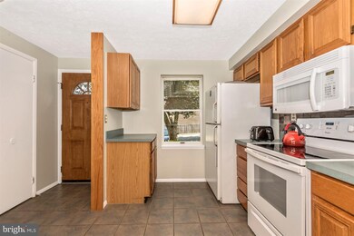 19216 Misty Meadow Terrace, Germantown, MD 20874 - photo 5