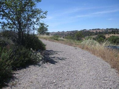 ROAD TO THE PROPERTY