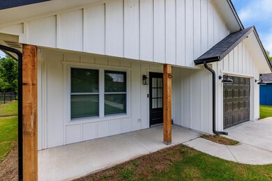 15 S Ora St, Pryor, OK 74361 - photo 3