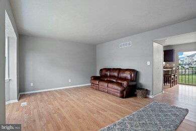 1106 Keswick Place, Frederick, MD 21703 - photo 3