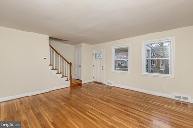 1546 Gleneagle Rd, Baltimore, MD 21239 - photo 6