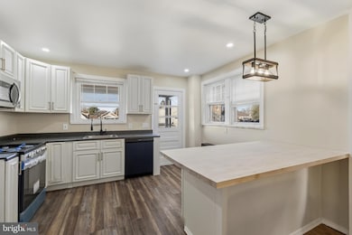 1531 Fayette Ave, Reading, PA 19607 - photo 7