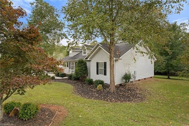 4207 Fox St, Randleman, NC 27317 - photo 4