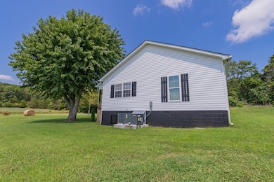34 Bailey Rd, Decherd, TN 37324 - photo 4