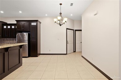 7023 N 3rd St, McAllen, TX 78504 - photo 5