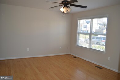 230 Aden Dr, Strasburg, VA 22657 - photo 5