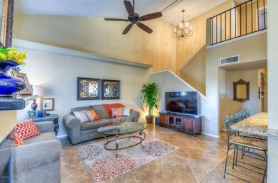 Living Room (4)