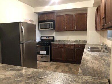 902 Kitchen