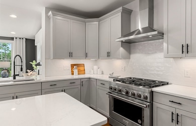 14 Lloyd Cir unit 29, Norton, MA 02766 - photo 5