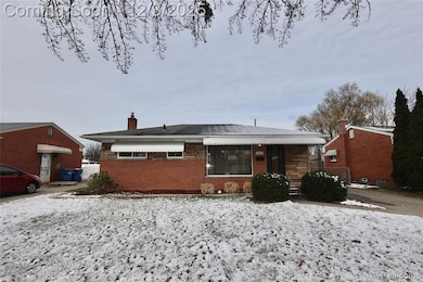 11647 Hovey St, Warren, MI 48089 - photo 2