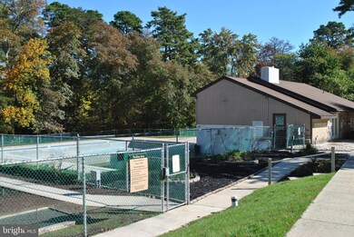 2 Thomas Jefferson Bldg unit 2, Blackwood, NJ 08012 - photo 4