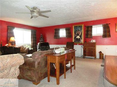 635 W Berry Ave, Lansing, MI 48910 - photo 5