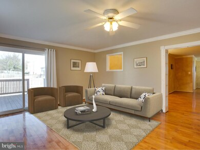 12834 Fantasia Dr, Herndon, VA 20170 - photo 5