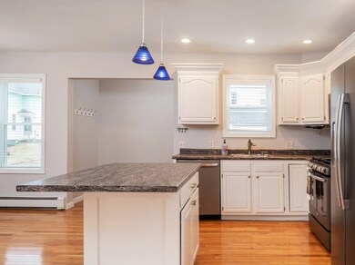 4 English Row, South Grafton, MA 01560 - photo 6